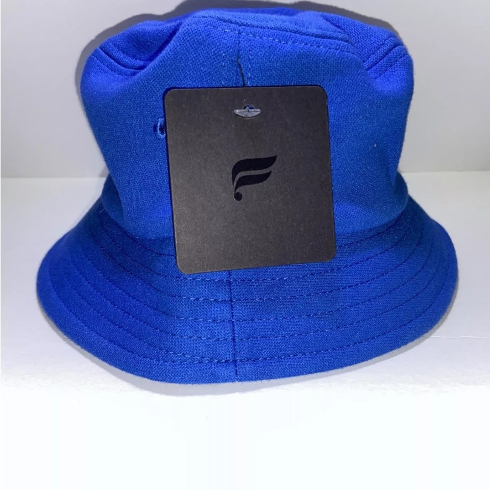Fanatics bucket hat, blue one size fits all.